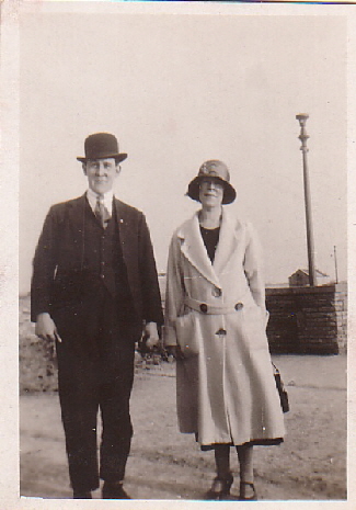 Thomas & Annie late 1920s